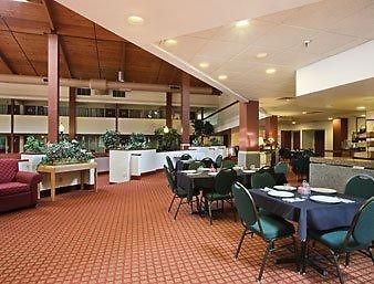 Ramada Conference Center South Hotel Indianapolis Exterior foto